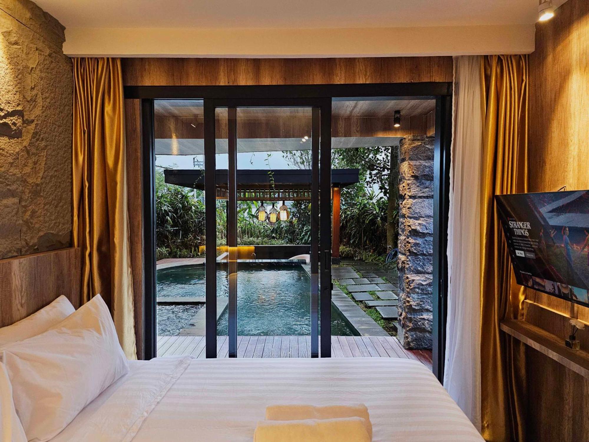 Villa 4-Br Klub Bunga No 4 Batu Malang Exteriör bild