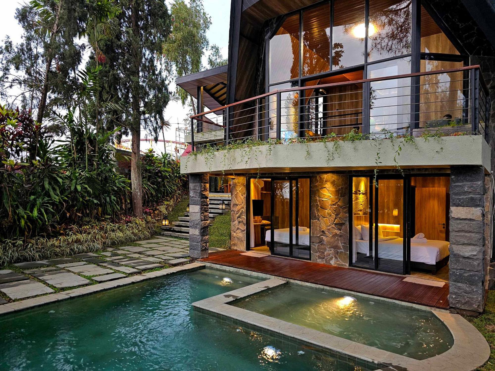 Villa 4-Br Klub Bunga No 4 Batu Malang Exteriör bild